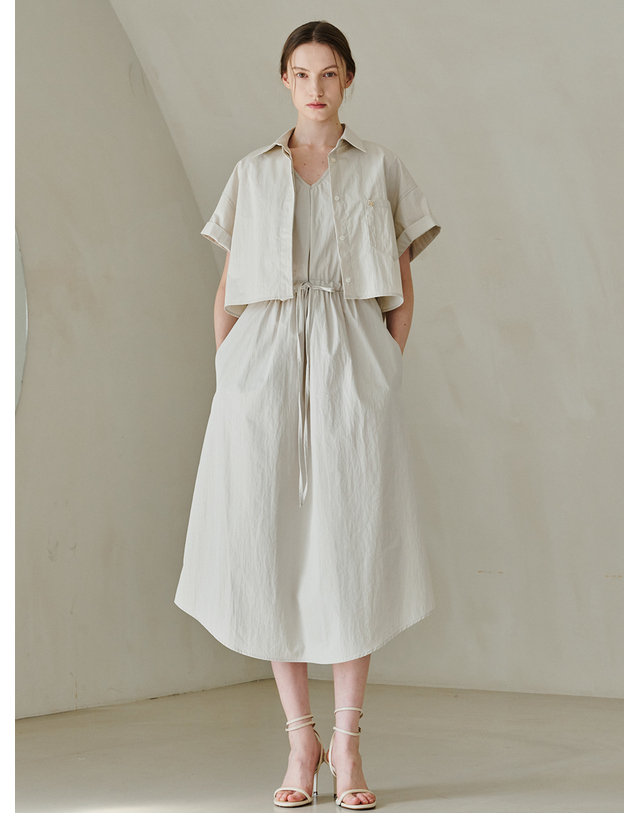 누브 Roll Up Pocket Crop Shirts - Light Khaki 착용컷