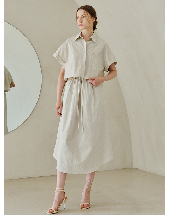 누브 Roll Up Pocket Crop Shirts - Light Khaki 착용컷