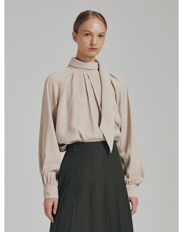 투턱 스카프 블라우스 - 베이지 / Two Tuck Scarf Blouse - Beige