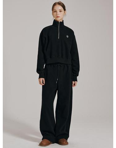 [기모] 하프집업 크롭 스웻셔츠 셋업 - 블랙 / Half Zip Up Crop Sweatshirts Set Up - Black
