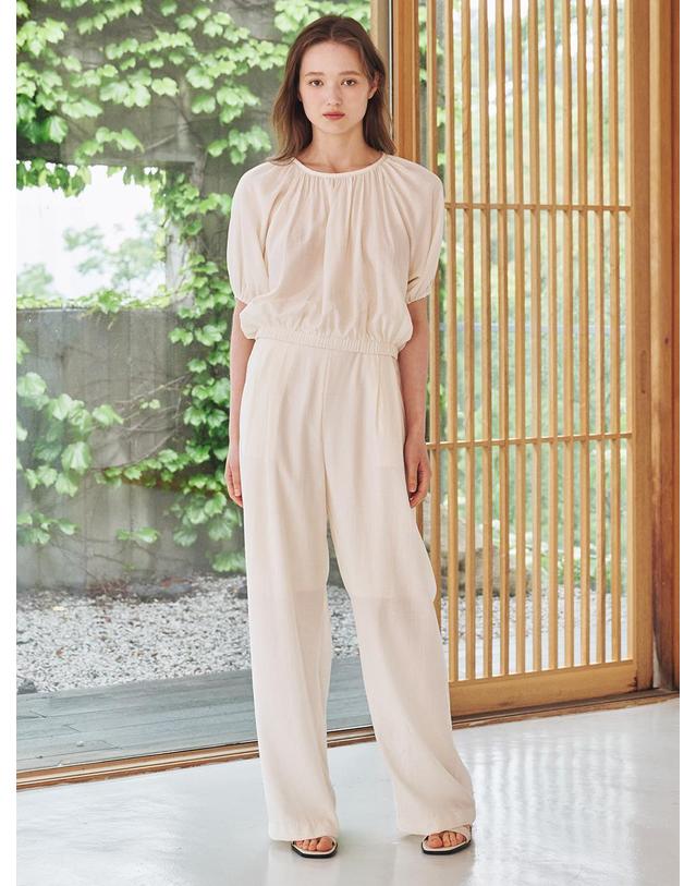 누브 써머 링클 밴딩 팬츠 - 아이보리 / Summer Wrinkle Banding Pants - Ivory 착용컷