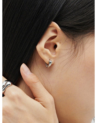 앵글 드롭 이어링 - 실버 / Angle Drop Earrings - Silver