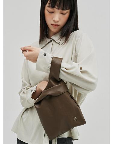 크로스 핸들 레더 백 - 2컬러 / Cross Handle Leather Bag - 2 Color