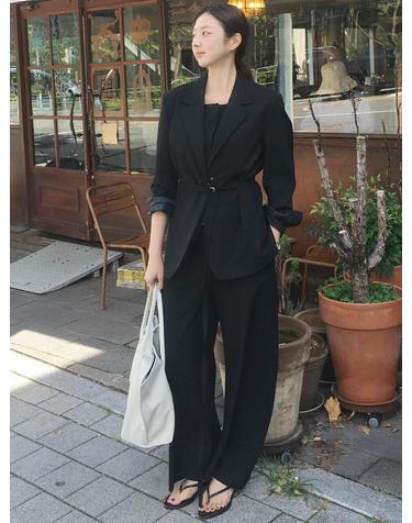 울 테일러드 벨티드 자켓 셋업 - 블랙 / Wool Tailored Belted Jacket Set up - Black