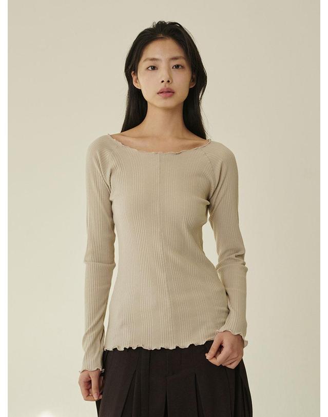 누브 스티치 슬림핏 티셔츠 - 베이지/ Stitch Slim Fit T‑Shirt - Beige 착용컷