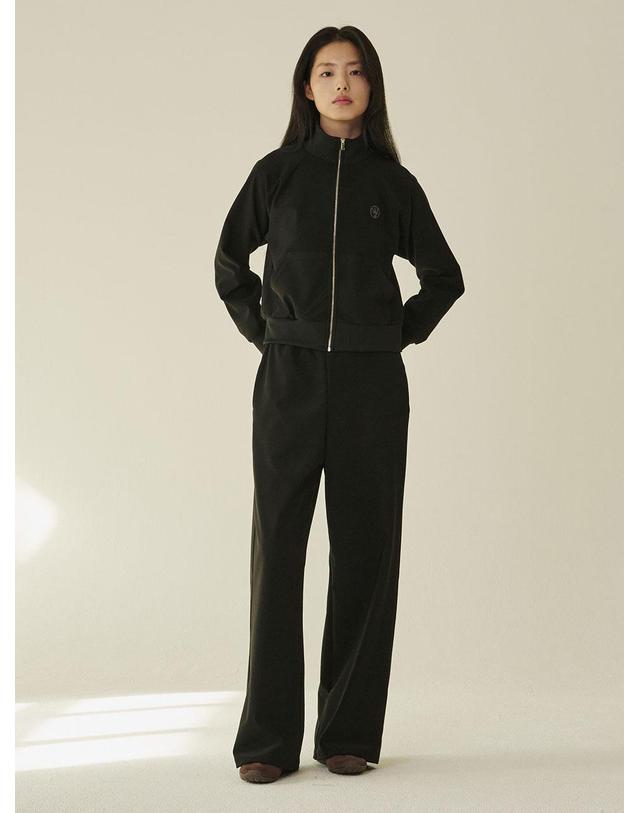 누브 스트레치 져지 집업 셋업 - 블랙/ Stretch Jersey Zip‑Up Set - Black 착용컷