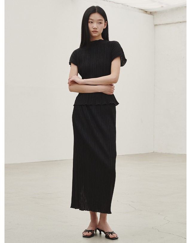 누브 플리츠 롱 스커트 - 블랙 / Pleated Long Skirt - Black 착용컷