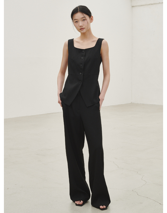 누브 린넨 와이드 커브드 팬츠 - 블랙 / Linen Wide Curved Pants - Black 착용컷