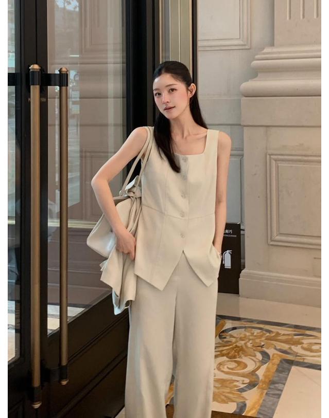 누브 린넨 베스트 블라우스 셋업 - 아이보리 / Linen Vest Blouse Set up - Ivory 착용컷