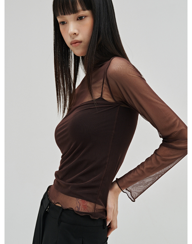 누브 시어 하이넥 롱슬리브 티셔츠 - 버건디 / Sheer High Neck Long Sleeve T-Shirt - Burgundy 착용컷