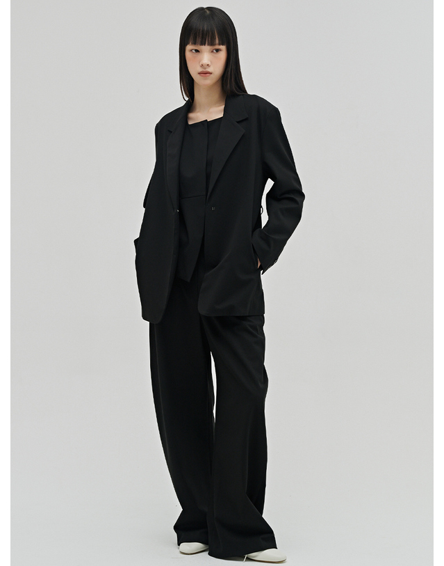 누브 울 베스트 블라우스 셋업 - 블랙 / Wool Vest Blouse Set up - Black 착용컷