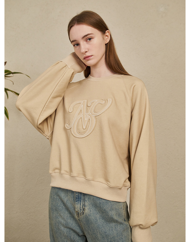 누브 Pigment Patch Sweatshirt - Light Beige 베이지 착용컷