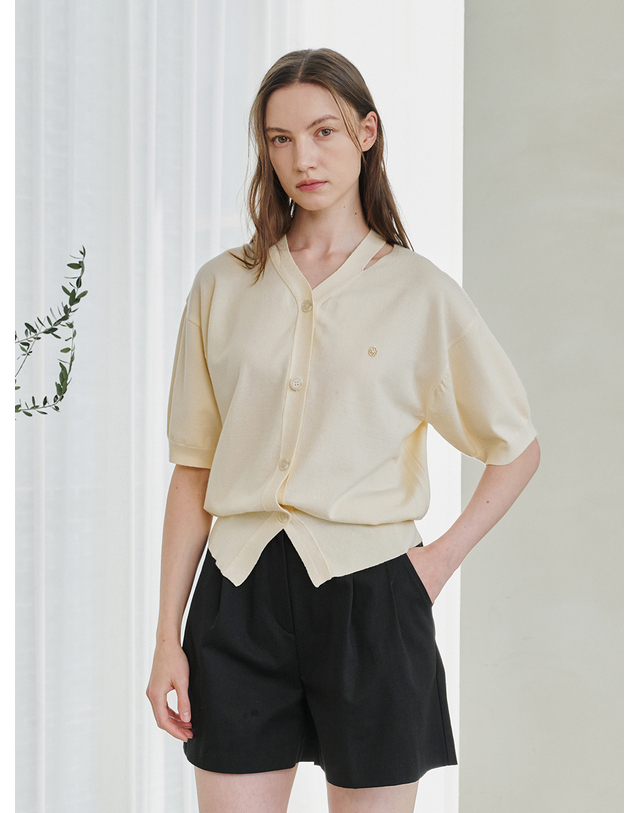 누브 V Neck Cut Out Half Sleeve Cardigan - Light Yellow 착용컷