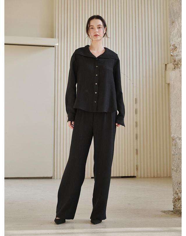 누브 세일러 카라 링클 블라우스 - 블랙 / Sailor Collar Wrinkle Blouse -Black 착용컷