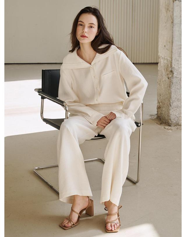 누브 세일러 카라 링클 블라우스 - 아이보리 / Sailor Collar Wrinkle Blouse - Ivory 착용컷
