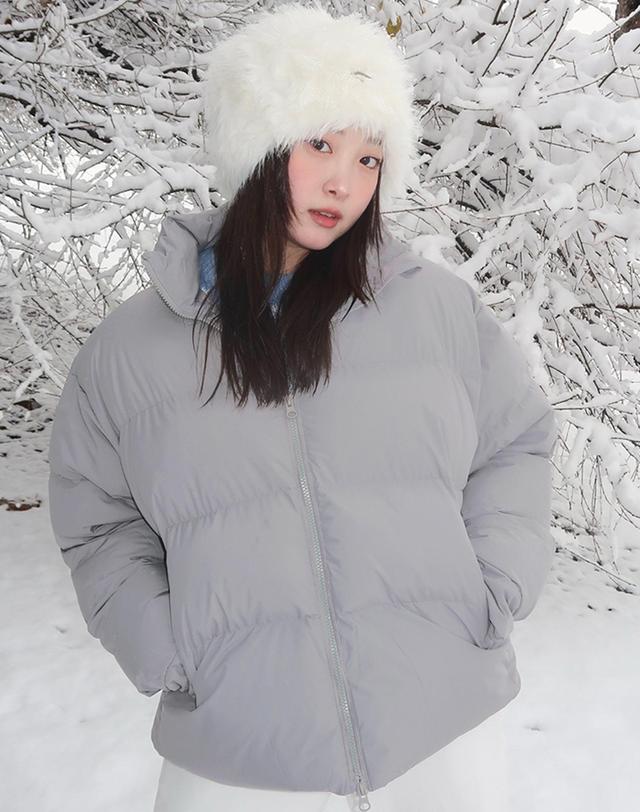 어반에이지 어반에이지 베이직 2WAY 숏 패딩 (3COLOR) 착용컷