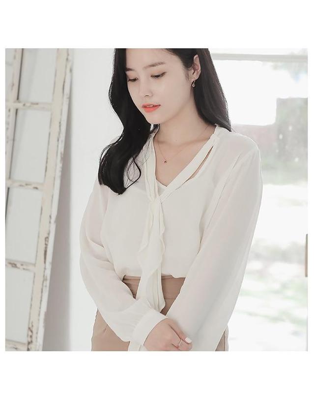 제이로렌 제이로렌 02M02118 7월탄생석 루비 로즈골드 귀걸이 착용컷