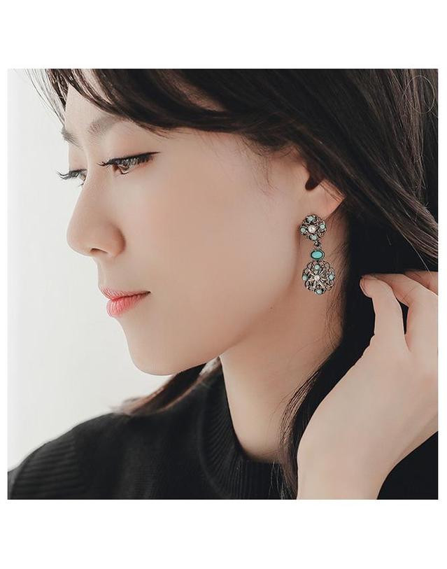 제이로렌 제이로렌 0M02803 엔틱 터콰이어 파란등 드롭귀걸이 착용컷