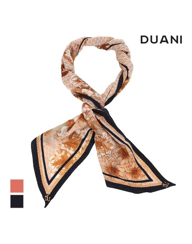 데일리스트 [DUANI] 플라워 스카프_MEWXF3Z8411 착용컷