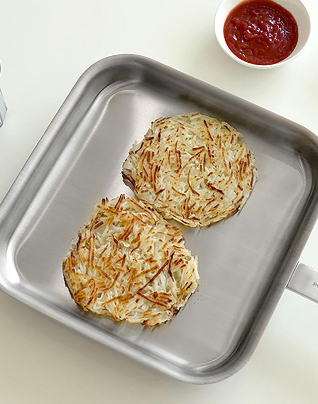 에이엠티 AMT 316Ti 스텐 통5중 프로 정사각 베스트팬 24cm 착용컷