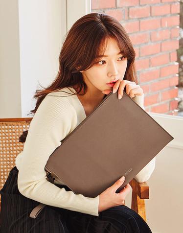 탄틴 사피아노 가죽 테일러 클러치백 T61001 그레이 3SIZE