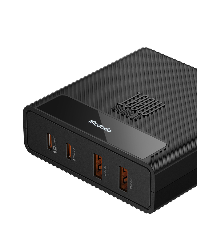 맥도도 [맥도도] GaN PD3.0 PPS 100W 초고속 4포트 멀티 충전기 + C타입 to C타입 케이블 착용컷