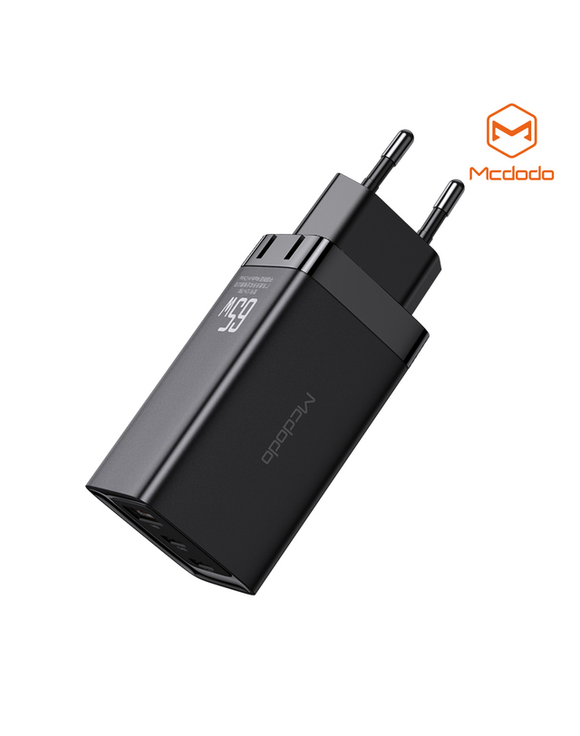 맥도도 [맥도도] GaN PD3.0 PPS 65W 초고속 미니 3포트 멀티충전기 착용컷