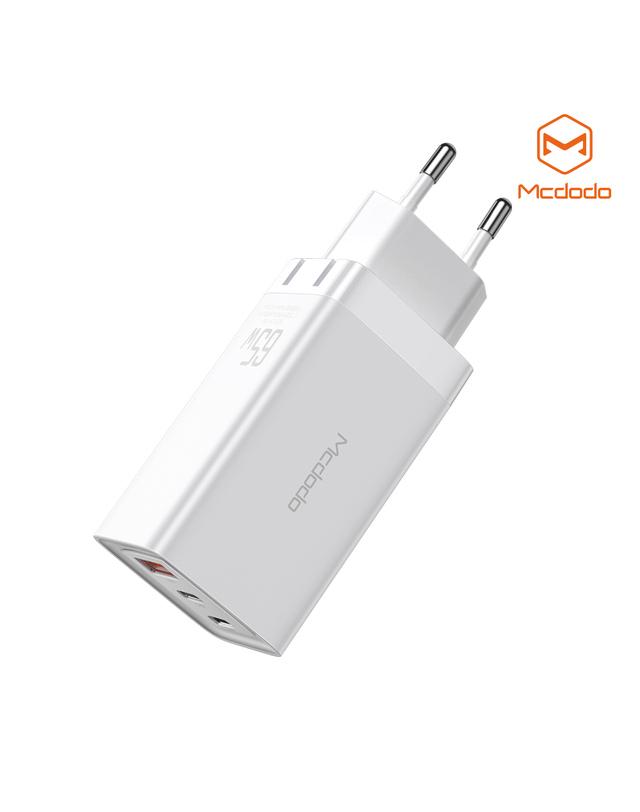 맥도도 [맥도도] GaN PD3.0 PPS 65W 초고속 미니 3포트 멀티충전기 착용컷