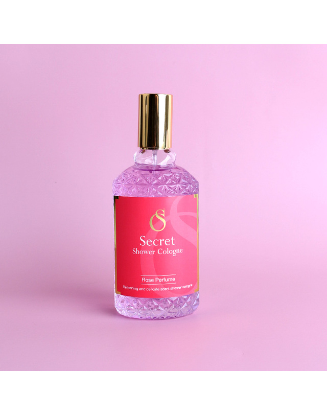 푸드어홀릭 푸드어홀릭 시크릿 샤워코롱 로즈퍼퓸 170ml 착용컷