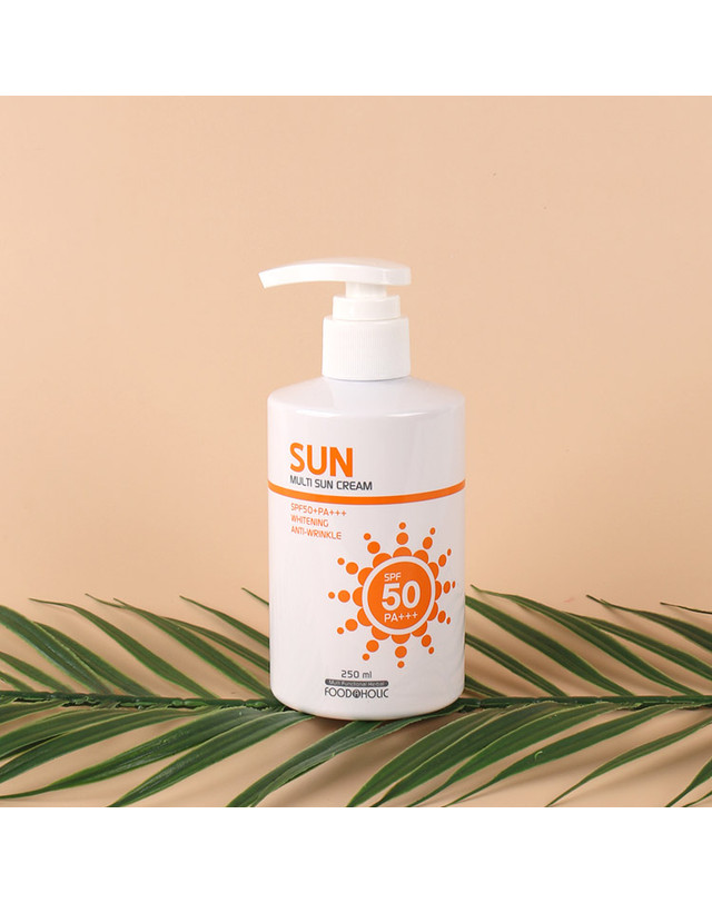 푸드어홀릭 멀티 선크림 250ml 1박스 (40개입)/ SPF50 펌프형 착용컷