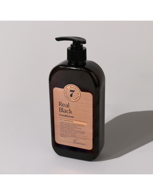 푸드어홀릭 (1+1)푸드어홀릭 리얼 블랙-7 컨디셔너 500ml /약산성 블랙푸드 케라틴 린스 착용컷