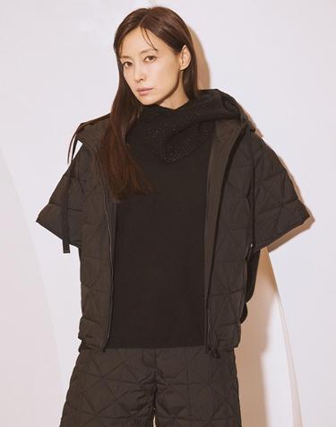 FW 캐시울실크혼방 언발 케이프 니트