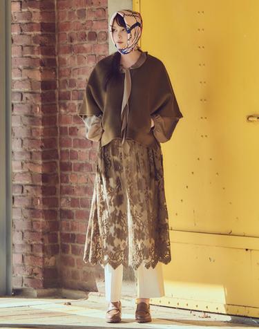 26FW 엘로이 러플 레이스 커버업
