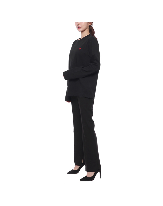 아미 23FW 여성 하트 로고 긴팔티셔츠 (UTS205 726 001 W 23F) 착용컷