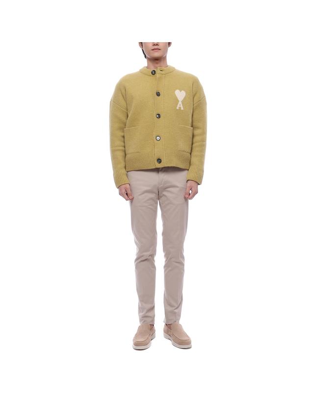 아미 25FW 남성 하트 로고 알파카 혼방 가디건 (UKC366 KN0135 3993 M 25F) 착용컷