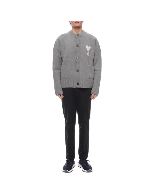 아미 25FW 남성 하트 로고 알파카 혼방 가디건 (UKC366 KN0135 058 M 25F) 착용컷