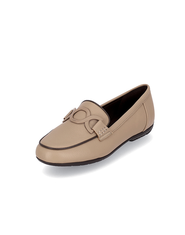 엘칸토 엘칸토 마쯔 여성 컴포트 허밍 로퍼 1.5cm LCWC31M313 착용컷