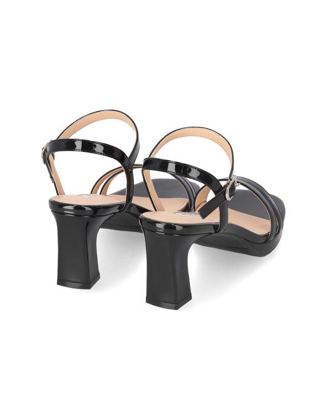 엘칸토 엘칸토 인텐스 여성 더블 스트랩 샌들 7cm LCWW35I326 착용컷