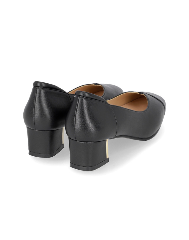 엘칸토 엘칸토 마쯔 여성 스퀘어토 V컷팅 펌프스 4cm LCWD00M339 착용컷