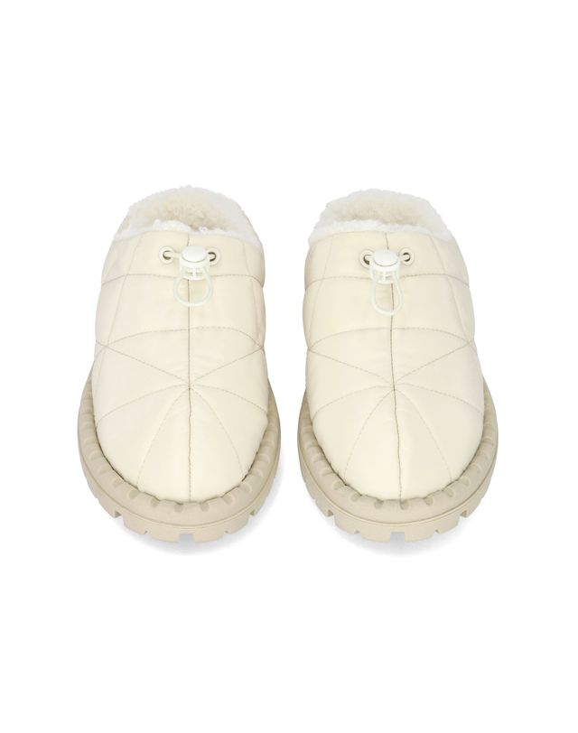엘칸토 엘칸토 마쯔 여성 패딩 슬리퍼 3cm LCWC41M339 착용컷