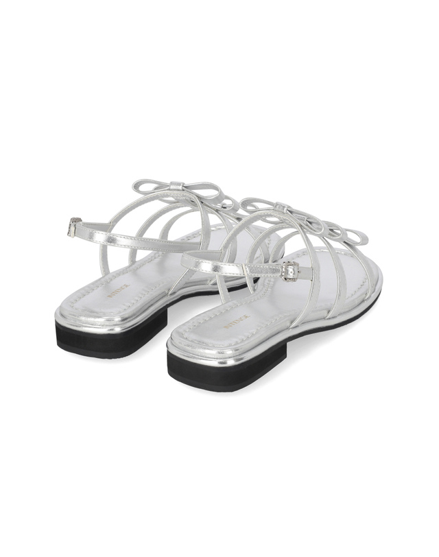 엘칸토 엘칸토 인텐스 여성 리본 스트랩 플랫 샌들 2cm LCWW87I426 착용컷