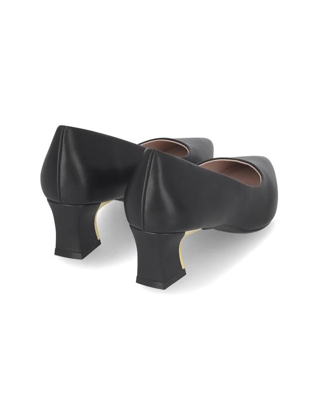 엘칸토 엘칸토 인텐스 여성 베이직 펌프스 5cm LCWD96I513 착용컷
