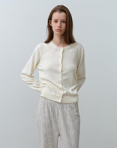 W 라운드 넥 가디건 Cream