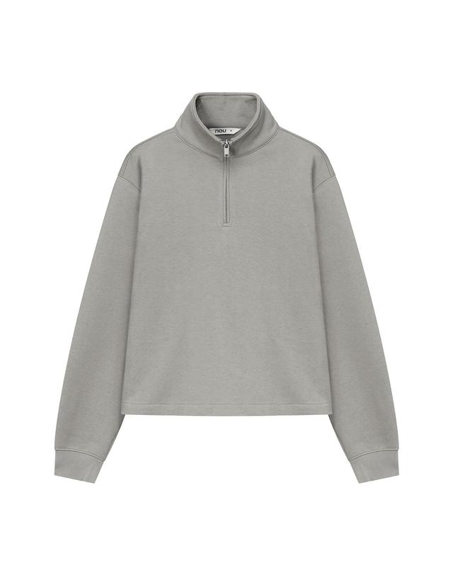 나우 에센셜 스웻 하프넥 집업 Taupe 착용컷