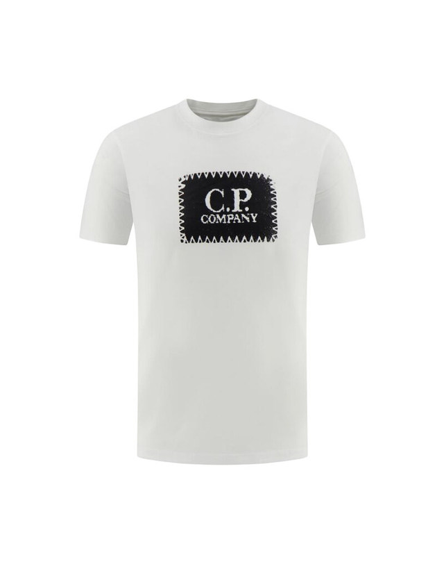 씨피 컴퍼니 씨피컴퍼니 [명품] CP컴퍼니 26SS 로고 라벨 프린팅 티셔츠 화이트 RCCMTS723A 005100W 103 아이보리 착용컷