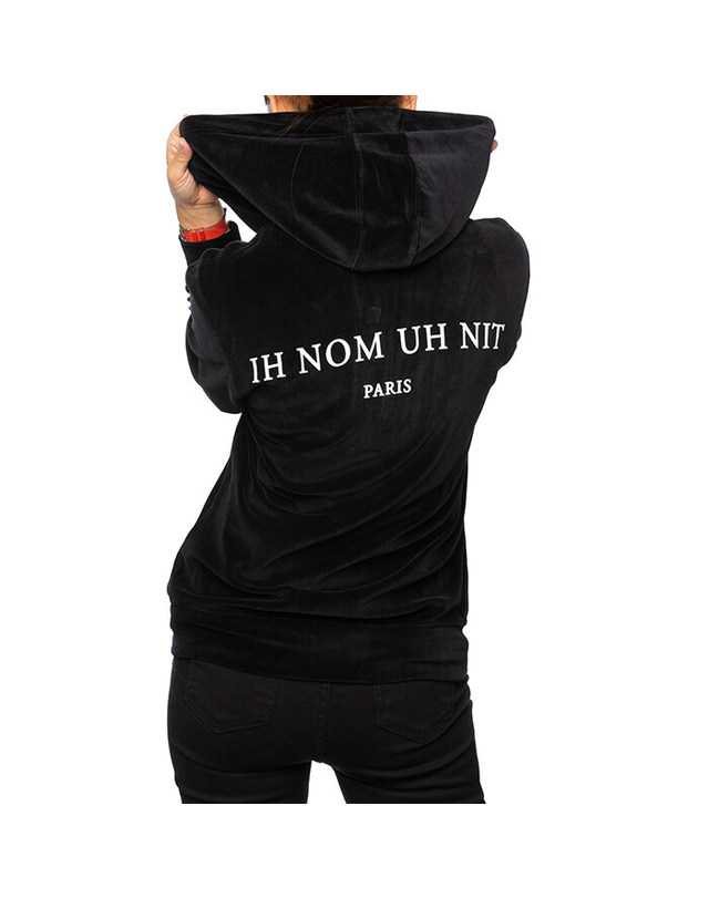 이놈어닛 [명품] 이놈어닛 여성 벨로어 백로고 후드집업 블랙 NOM18208 진한 그레이 착용컷