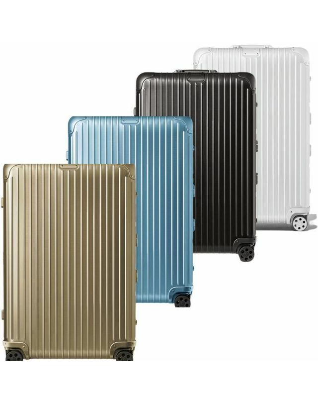 리모와 [명품] 리모와 캐리어 RIMOWA 체크인 라지 오리지널 RIMOWA 92573 밝은 그레이 착용컷