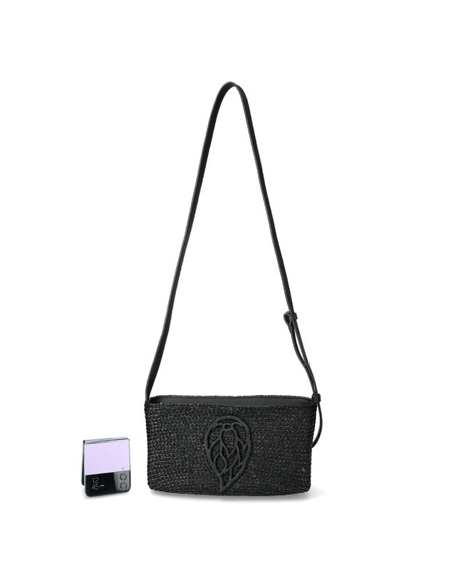 헬렌카민스키 [명품] 25FW 헬렌카민스키 던 라피아 크로스바디백 BAG52188 CHARCOALBLACK 네이비 착용컷