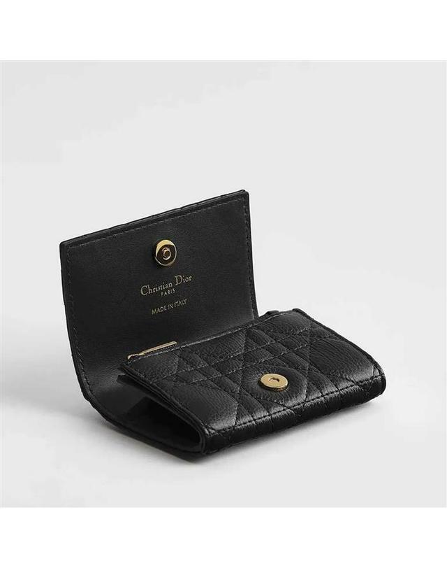 크리스찬디올 크리스찬 디올 [명품] 디올 Caro Glycine 지갑 S5132UWHC_M900 카키 착용컷