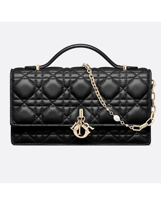 디올 [명품]디올 My Dior 미니 백 S0980ONMJM900 S0980ONMJM900 BLACK 착용컷